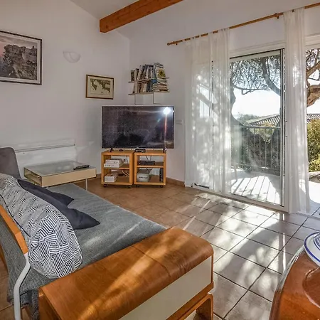 Дом отдыха Cozy In Porto-vecchio *