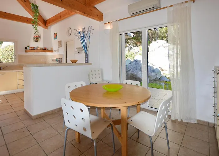 Cozy In Porto-vecchio 펜션